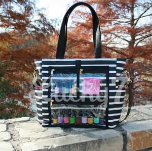Lucky 7 Display Tote